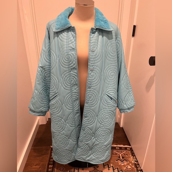 House of Sunny Cosmo (Forever & Ever) oversized Overcoat Quilted Faux Le… - Picture 4 of 12